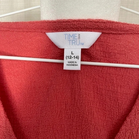 COPY - Women's Time and Tru Blouse - Sz. L - Picture 2 of 3